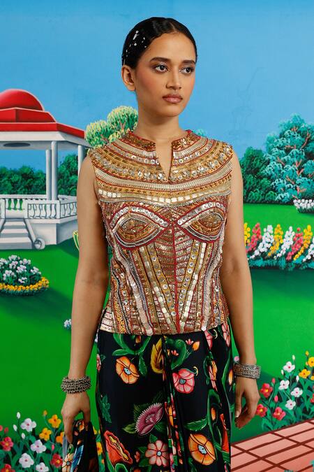 Saksham & Neharicka_Black Satin, Viscose, Agrippina Printed Saree With Unstitched Blouse Piece _Online_at_Aza_Fashions