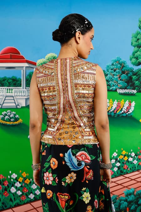 Buy_Saksham & Neharicka_Black Satin, Viscose, Agrippina Printed Saree With Unstitched Blouse Piece _Online_at_Aza_Fashions