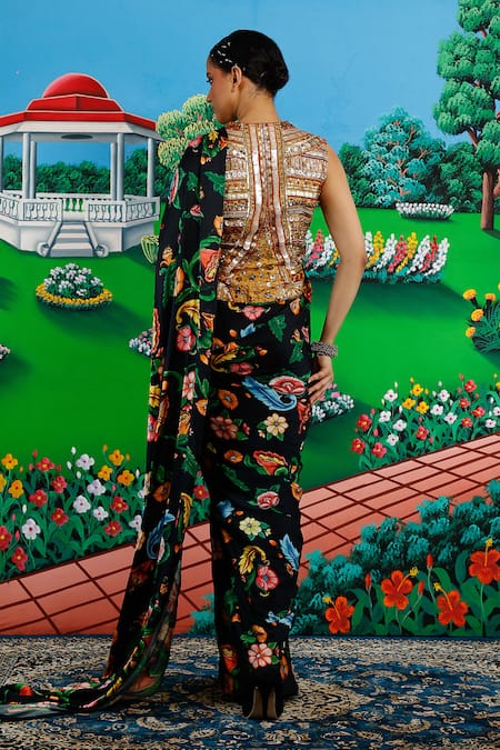 Saksham & Neharicka Agrippina Printed Saree With Unstitched Blouse Piece