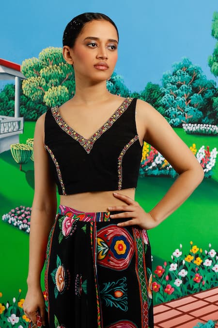 Saksham & Neharicka_Black Viscose, Dupion Embroidery V-neck Priscilla Printed And Skirt Set _Online_at_Aza_Fashions