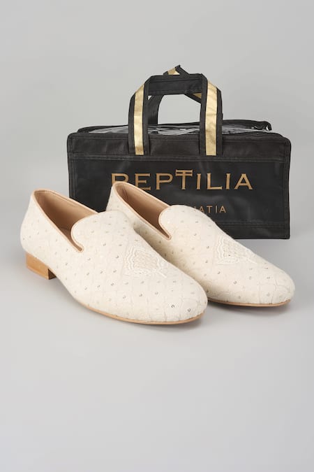 SALIL BHATIA Pan Boota Thread Embellished Loafers 