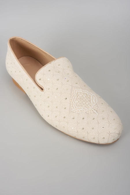 Buy_SALIL BHATIA_Ivory Embroidery, Sequins Pan Boota Thread Embellished Loafers _Online_at_Aza_Fashions