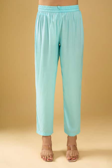 Naintara Bajaj_Aqua Chanderi Silk, Shantoon, Kota Doria Embroidery, Chikankari Kurta Set _Online_at_Aza_Fashions