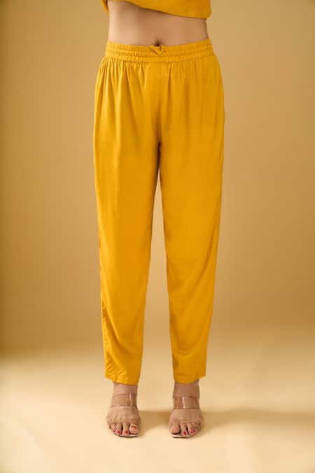 Buy_Naintara Bajaj_Mustard Chanderi Silk, Shantoon, Kota Doria Floral Chikankari Kurta Set _Online_at_Aza_Fashions