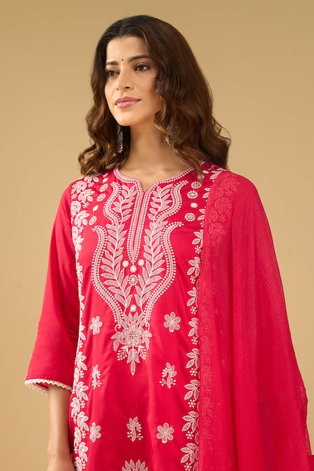 Naintara Bajaj_Red Chanderi Silk, Shantoon, Kota Doria Embroidery, Chikankari Floral Kurta Set _at_Aza_Fashions