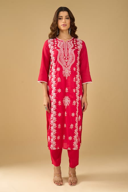 Buy_Naintara Bajaj_Red Chanderi Silk, Shantoon, Kota Doria Embroidery, Chikankari Floral Kurta Set 