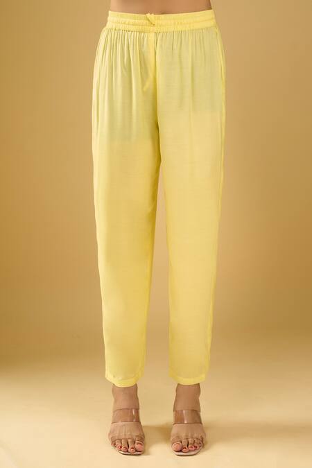 Naintara Bajaj_Yellow Chanderi Silk, Shantoon, Kota Doria Chikankari Floral Kurta Pant Set _Online_at_Aza_Fashions