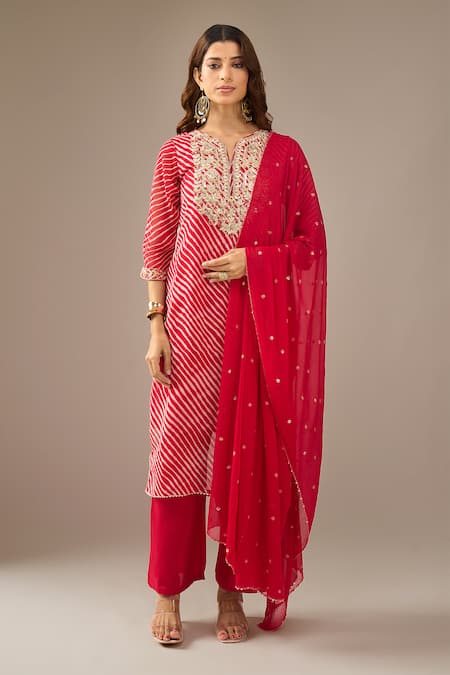 Shop_Samyukta Singhania_Red Georgette, Shantoon, Chiffon Embroidery, Zari, Sequins Leheriya Kurta Set _Online_at_Aza_Fashions