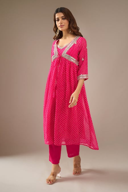 Buy_Samyukta Singhania_Fuchsia Georgette, Shantoon Gota Patti, Tassels, Mothra Embroidered Shrug Set _at_Aza_Fashions