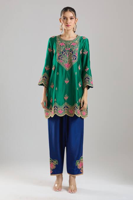 Buy Surbhi Shah Green Silk Embroidery, Zari, Piping, Gota Patti, Tassels Chameli Kurta Set Online at Aza Fashions Buy_Surbhi Shah_Green Silk Embroidery, Zari, Piping, Gota Patti, Tassels Chameli Kurta Set _Online_at_Aza_Fashions