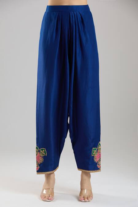 Buy Surbhi Shah Green Silk Embroidery, Zari, Piping, Gota Patti, Tassels Chameli Kurta Set Buy_Surbhi Shah_Green Silk Embroidery, Zari, Piping, Gota Patti, Tassels Chameli Kurta Set