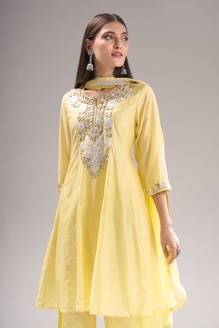 Samyukta Singhania_Yellow Chanderi Silk, Shantoon, Chiffon Gota Patti, Embroidery, Anarkali Set _Online_at_Aza_Fashions