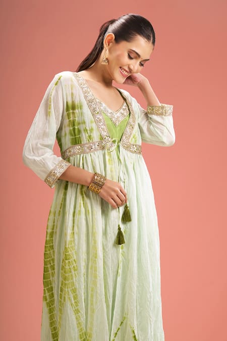 Samyukta Singhania Green Chanderi Silk, Shantoon Embroidery, Gota Patti, Shibori Shrug And Pant Set at Aza Fashions Samyukta Singhania_Green Chanderi Silk, Shantoon Embroidery, Gota Patti, Shibori Shrug And Pant Set _at_Aza_Fashions