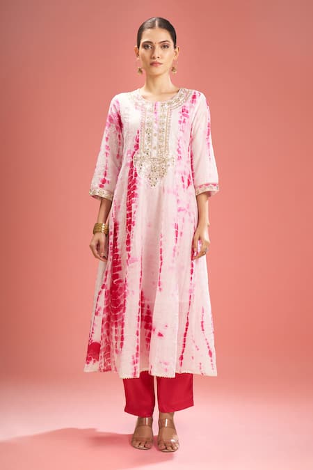 Samyukta Singhania Fuchsia Silk, Shantoon, Embroidery, Shibori Pattern Kurta Set Online at Aza Fashions Samyukta Singhania_Fuchsia Silk, Shantoon, Embroidery, Shibori Pattern Kurta Set _Online_at_Aza_Fashions