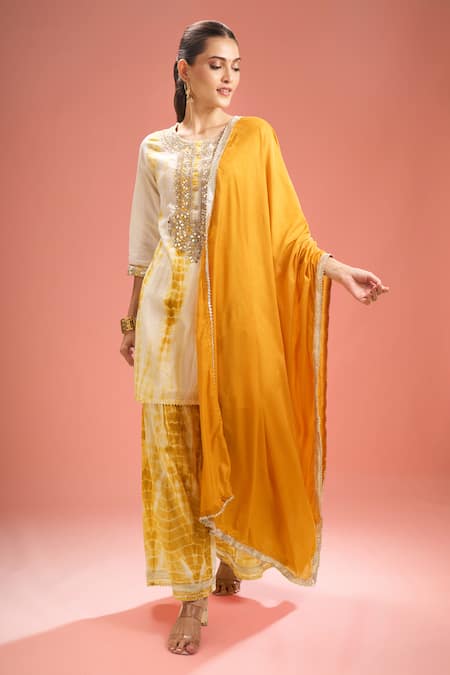 Buy Samyukta Singhania Off White Silk, Gota Patti, Shibori Embroidered Kurta Set at Aza Fashions Buy_Samyukta Singhania_Off White Silk, Gota Patti, Shibori Embroidered Kurta Set _at_Aza_Fashions