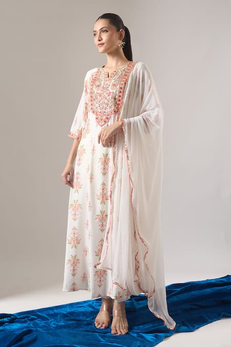 Samyukta Singhania Floral Print Kurta Set 