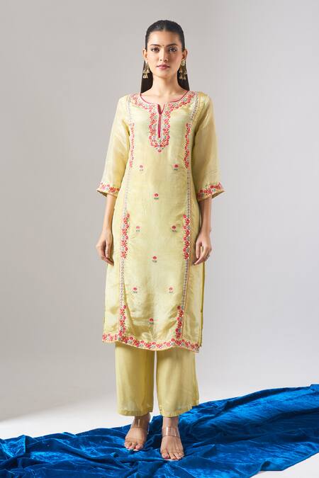 Buy_Samyukta Singhania_Green Tissue, Shantoon, Chiffon Embroidery, Shimmer Thread And Kurta Set _Online_at_Aza_Fashions