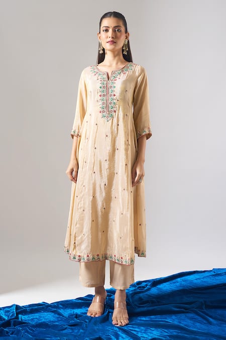 Samyukta Singhania Beige Tissue, Shantoon, Chiffon Embroidery, Zari, Mirrors, Shimmer Kurta Set Online at Aza Fashions Samyukta Singhania_Beige Tissue, Shantoon, Chiffon Embroidery, Zari, Mirrors, Shimmer Kurta Set _Online_at_Aza_Fashions