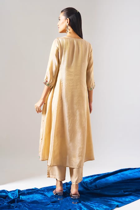 Shop Samyukta Singhania Beige Tissue, Shantoon, Chiffon Embroidery, Zari, Mirrors, Shimmer Kurta Set at Aza Fashions Shop_Samyukta Singhania_Beige Tissue, Shantoon, Chiffon Embroidery, Zari, Mirrors, Shimmer Kurta Set _at_Aza_Fashions