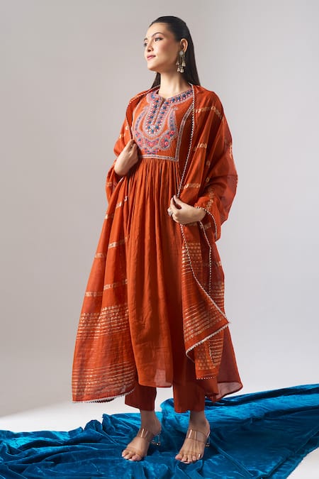 Samyukta Singhania_Rust Chanderi, Shantoon Embroidery, Sequins, Mirrors, Lace Round Mul Kurta Set _at_Aza_Fashions