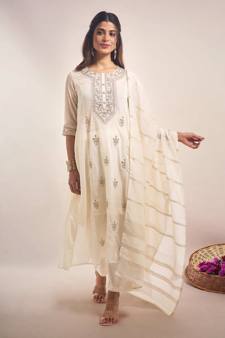 Samyukta Singhania Ivory , Shantoon, Silk Embroidery, Zari, Gota Dori Kurta Set 