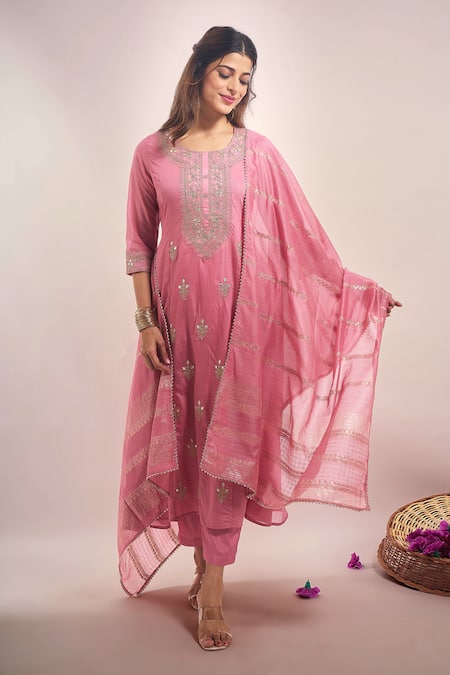 Samyukta Singhania Purple , Shantoon, Silk Embroidery, Zari, Dori Mul Kurta Set 