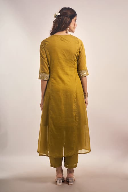 Samyukta Singhania Mul Chanderi Zari Dori Embroidered Anarkali Set 