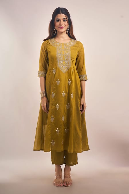 Buy Samyukta Singhania Olive Green , Shantoon, Silk Zari, Mul Dori Anarkali Set Online at Aza Fashions Buy_Samyukta Singhania_Olive Green , Shantoon, Silk Zari, Mul Dori Anarkali Set _Online_at_Aza_Fashions