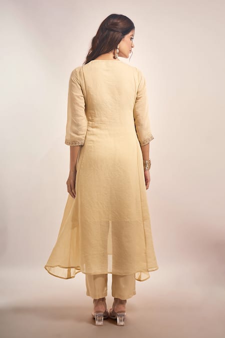 Samyukta Singhania Mul Chanderi Embroidered Anarkali Set 