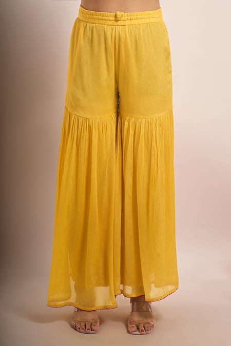 Samyukta Singhania_Yellow Tissue, Chinon, Silk, Chiffon Embroidery, Zari, Thread And Kurta Set _at_Aza_Fashions