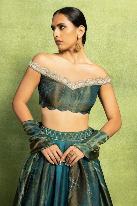 Buy_Vedika M_Green Tissue, Satin, Linen, Silk Mirrors, Embroidery, Off Hand Lehenga Set _Online_at_Aza_Fashions