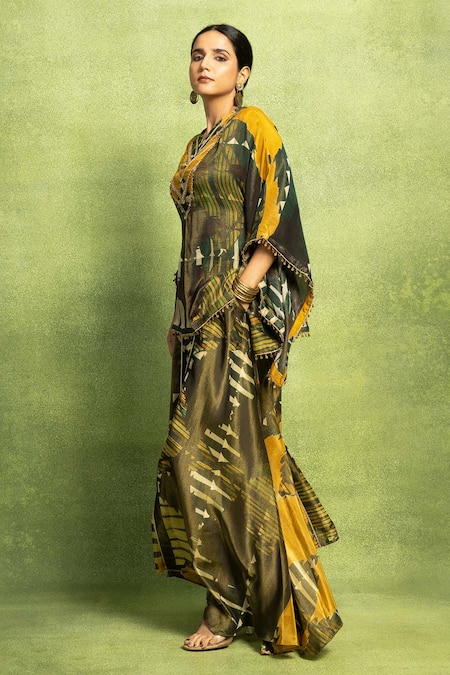 Buy Vedika M Green Linen, Tissue, Silk Foil Abstract Kurta And Asymmetric Flared Pant Set Online at Aza Fashions Buy_Vedika M_Green Linen, Tissue, Silk Foil Abstract Kurta And Asymmetric Flared Pant Set _Online_at_Aza_Fashions