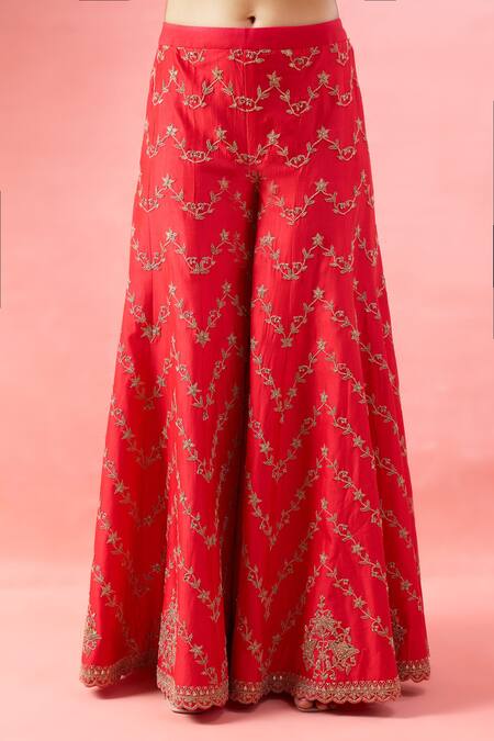 Surbhi Shah_Orange Organza Embroidery, Sequins, Zari Round Neck Phool Bagh Kurta Set _at_Aza_Fashions