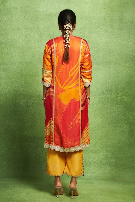 Shop Vedika M Orange Satin, Linen Embroidery, Mirrors V-neck Abstract Floral Hand Kurta Set at Aza Fashions Shop_Vedika M_Orange Satin, Linen Embroidery, Mirrors V-neck Abstract Floral Hand Kurta Set _at_Aza_Fashions