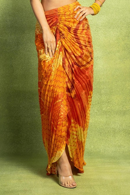 Buy_Vedika M_Orange Tissue Sequins, Metallic Thread Bustier And Hand Pleated Skirt Set _Online_at_Aza_Fashions