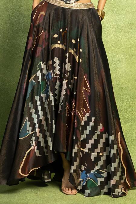 Buy Vedika M Black Satin, Linen Sequins, Embroidery Sweetheart Bustier And Abstract Skirt Set Online at Aza Fashions Buy_Vedika M_Black Satin, Linen Sequins, Embroidery Sweetheart Bustier And Abstract Skirt Set _Online_at_Aza_Fashions