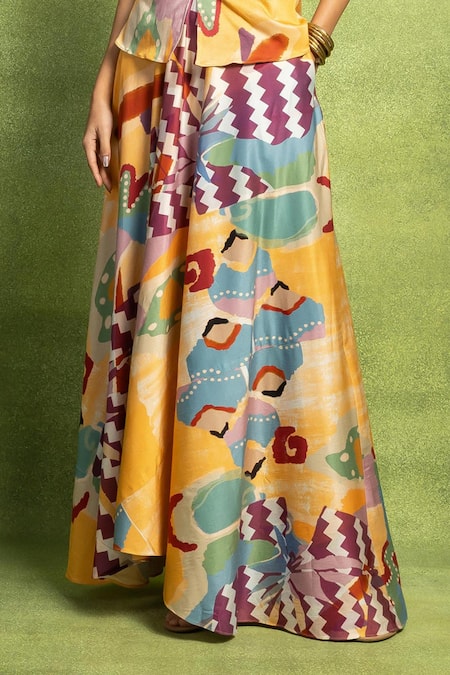Vedika M Multi Color Lycra Bandeau Neck Abstract Print Off-shoulder Top And Skirt Set Online at Aza Fashions Vedika M_Multi Color Lycra Bandeau Neck Abstract Print Off-shoulder Top And Skirt Set _Online_at_Aza_Fashions