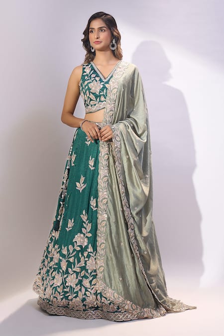 Samyukta Singhania_Green Silk Embroidery, Sequins V-neck Lehenga Blouse Set _Online_at_Aza_Fashions