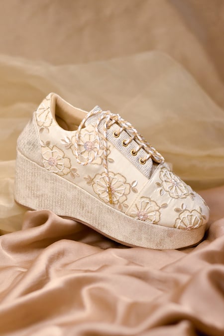 Around Always Floral Embroidered Platform Sneakers 