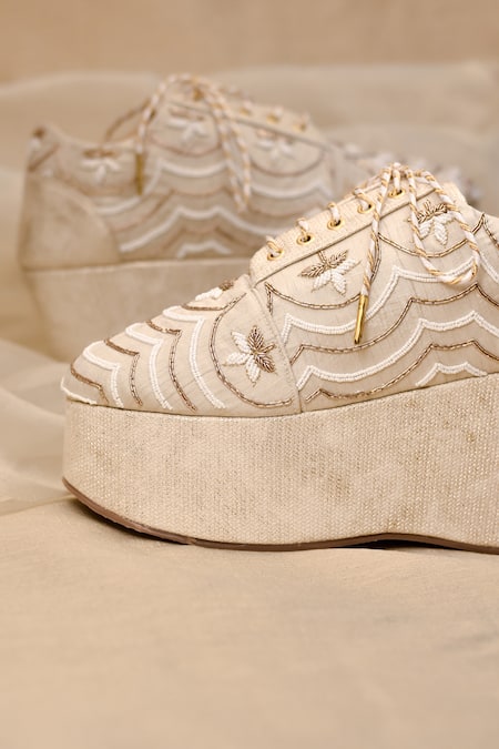 Buy_Around Always_Ivory Reet Zardozi Floral Scalloped Platform Sneakers _Online_at_Aza_Fashions