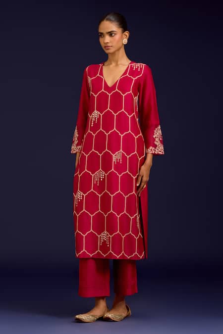 Shop_Devnaagri_Fuchsia Chanderi , Organza Embroidery, Mirrors, Sequins Kurta Set _Online_at_Aza_Fashions