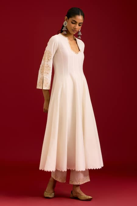 Devnaagri Ivory Cotton, , Shantoon, Organza Embroidery, Mirrors, Anarkali Set Online at Aza Fashions Devnaagri_Ivory Cotton, , Shantoon, Organza Embroidery, Mirrors, Anarkali Set _Online_at_Aza_Fashions