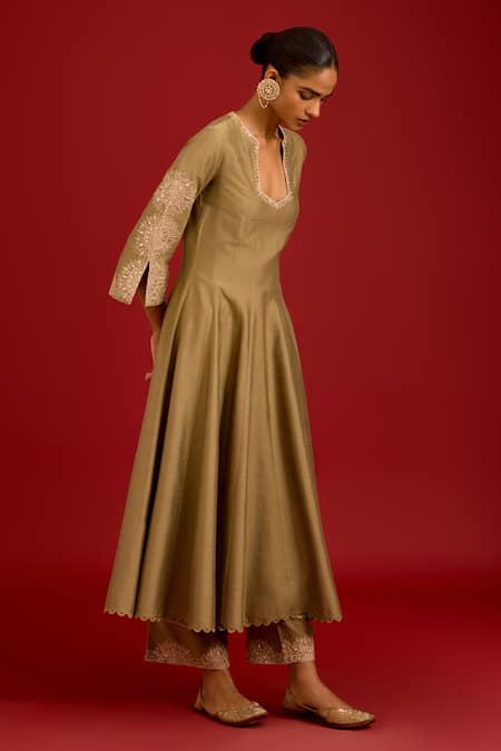 Devnaagri Green Cotton, , Shantoon, Organza Embroidery, Dori And Anarkali Set Online at Aza Fashions Devnaagri_Green Cotton, , Shantoon, Organza Embroidery, Dori And Anarkali Set _Online_at_Aza_Fashions