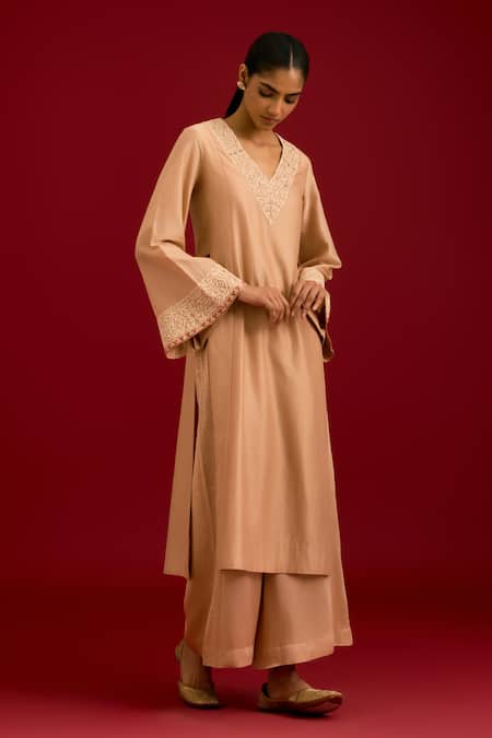 Devnaagri_Beige Chanderi Silk, Modal, Satin Embroidery, Sequins, Dori Kurta And Palazzo Set _Online_at_Aza_Fashions