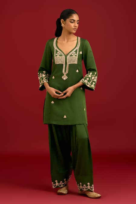 Devnaagri_Green Cotton Satin, Silk, Organza Sequins, Mirrors, Embroidery And Dori Kurta Set _Online_at_Aza_Fashions