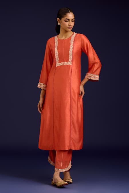 Buy_Devnaagri_Orange Silk, Chanderi, Kota Doria Mirrors, Sequins, Chinniya Work Kurta Set 