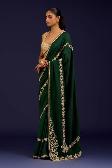 Buy_Devnaagri_Green Silk Embroidery, Mirrors, Sequins Scoop Chinniya Saree With Gajji Blouse _Online_at_Aza_Fashions