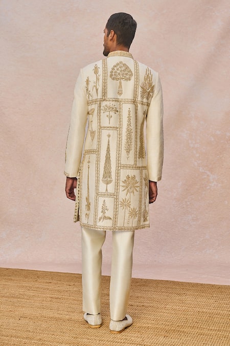 Masaba Tere Peeche Chala Aaya Embellished Sherwani Set 