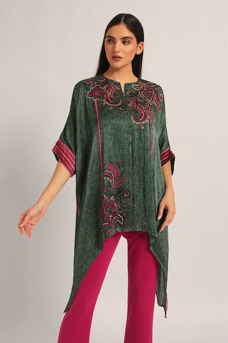 Buy Namrata Joshipura Green Split V-neck Paisely Crinkle Handkerchief Tunic Online at Aza Fashions Buy_Namrata Joshipura_Green Split V-neck Paisely Crinkle Handkerchief Tunic _Online_at_Aza_Fashions