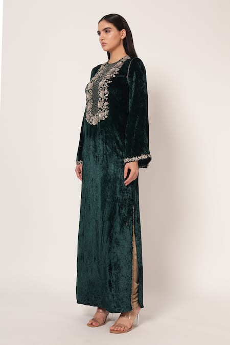 Namrata Joshipura_Emerald Green Velvet Embroidery, Sequins Round Timeless Bloom Yoke Long Kaftan _Online_at_Aza_Fashions
